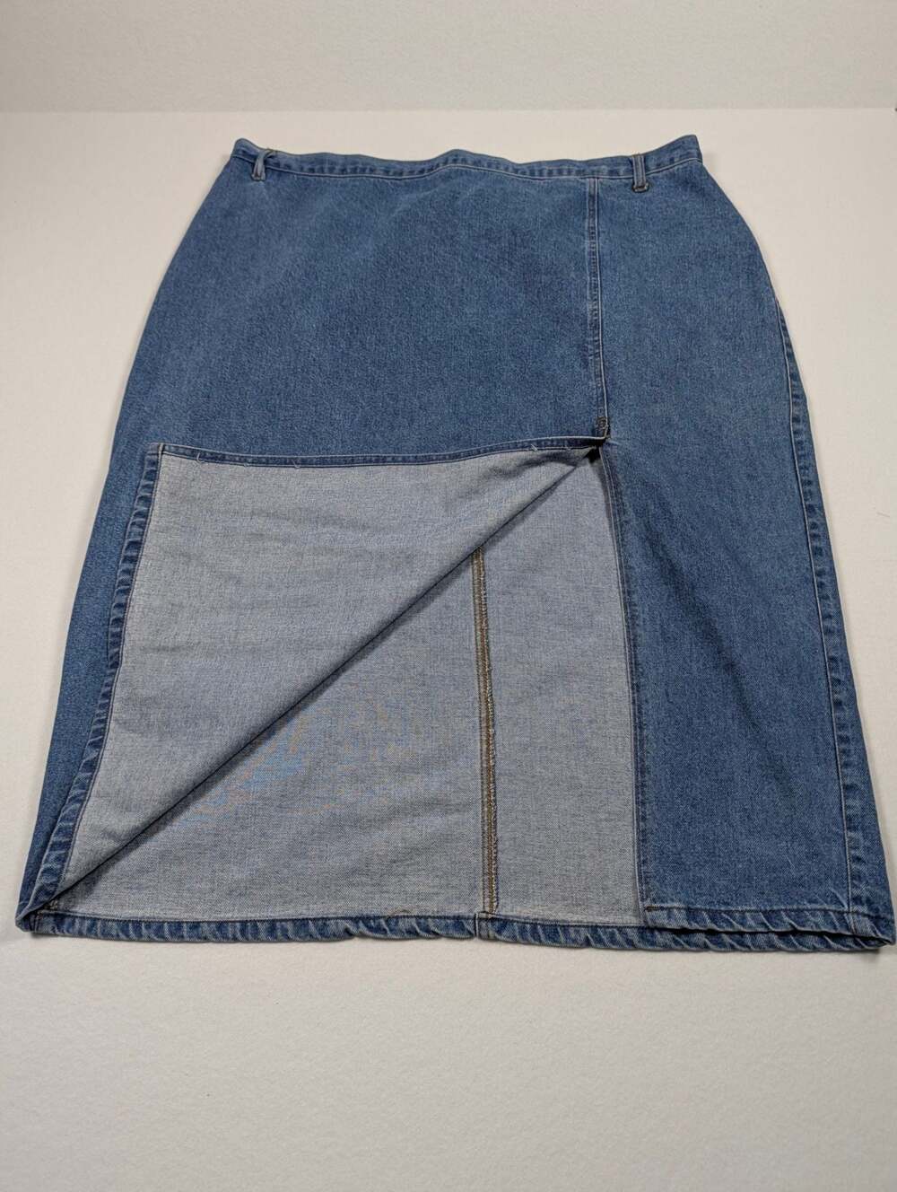 Venezia Jeans Vintage Midi Denim Skirt with Front Slit - Picture 7 of 8